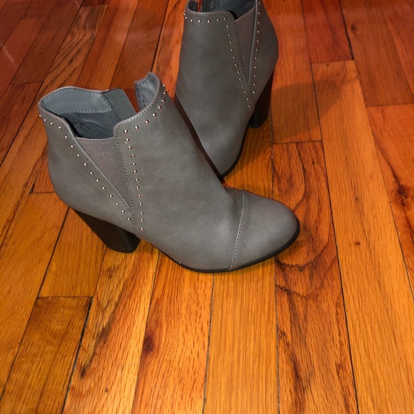 Booties - Picture 6 of 6